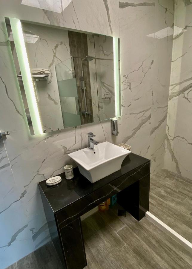 Luxury Apartments Ivon Plovdiv Eksteriør bilde
