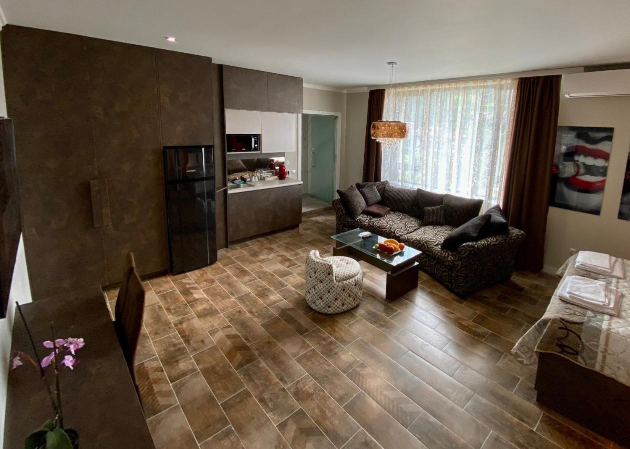 Luxury Apartments Ivon Plovdiv Eksteriør bilde