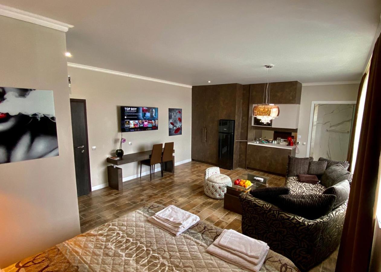 Luxury Apartments Ivon Plovdiv Eksteriør bilde